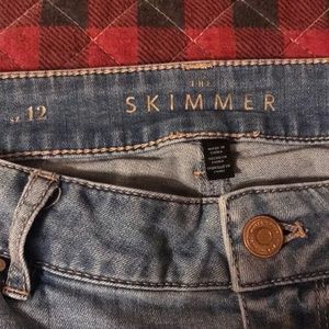 White/Black House Skimmer Jean
